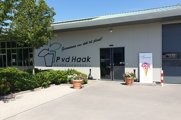 P. v.d Haak Handelskwekerij BV - P vd Haak Handelskwekerij
