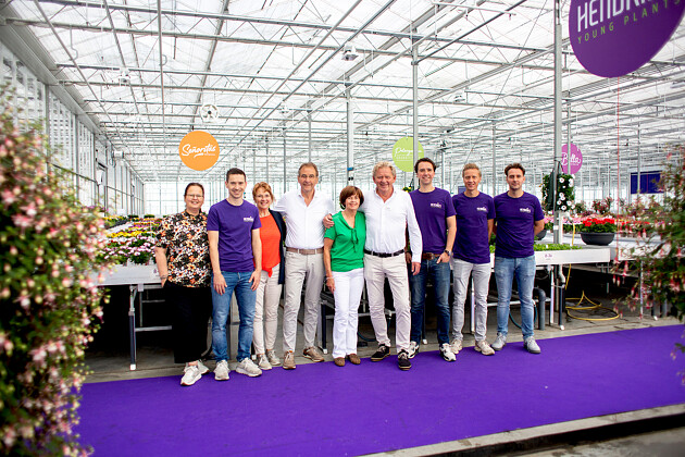 Hendriks Young Plants - Team Hendriks Young Plants