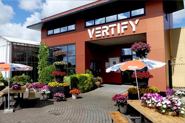 Sakata - entry Vertify